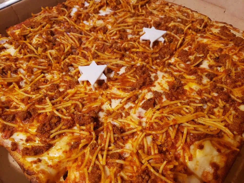 Spaghetti Pizza
